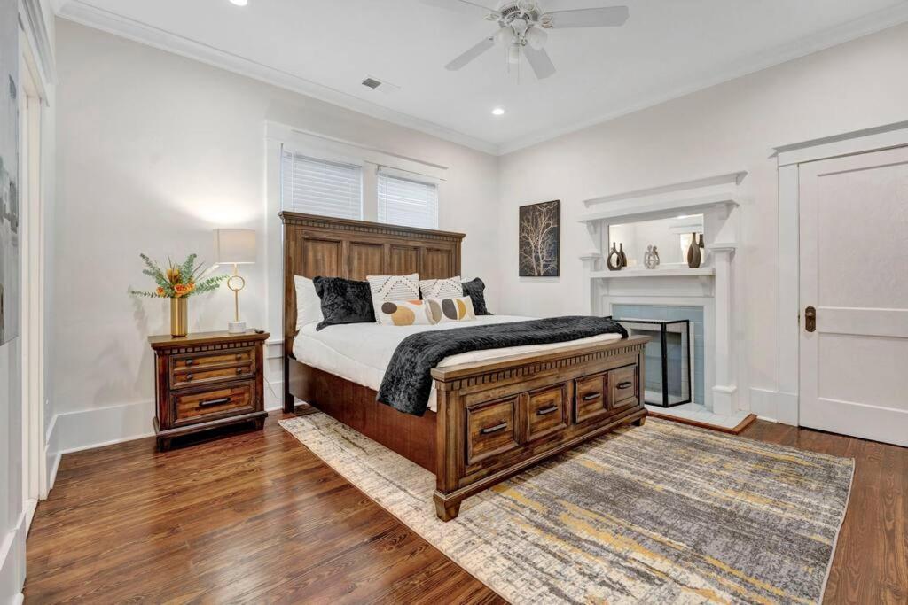 The Victorian - Elegant 3Br Home Near Overton Мемфис Экстерьер фото