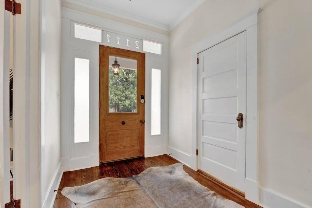 The Victorian - Elegant 3Br Home Near Overton Мемфис Экстерьер фото