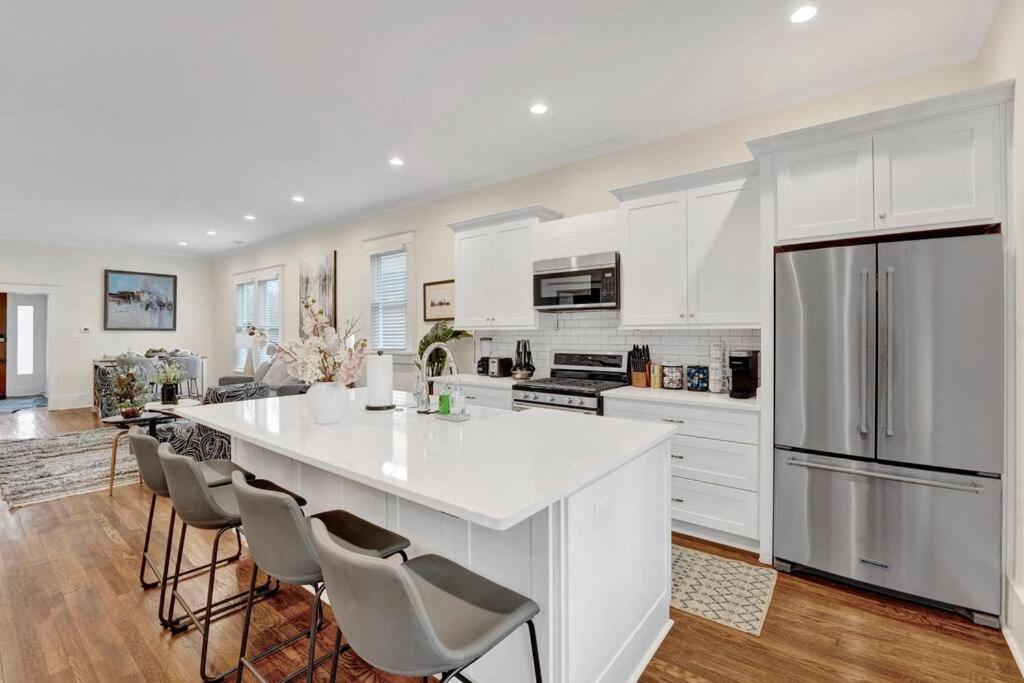 The Victorian - Elegant 3Br Home Near Overton Мемфис Экстерьер фото